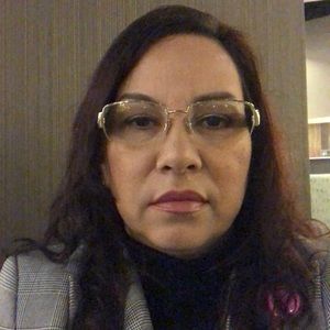 Meet your Posher, Monica